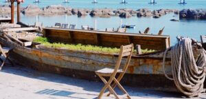 what to build a raised garden bed from boat