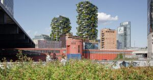 Paolo-Rosselli_Bosco-verticale-06_04.2017-What-is-a-Garden-Tower